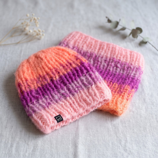 Strikkesett – Gradient grov mohairlue + hals Orange (ENG-DE-NL-ES-FR-IT-DA-SV-NO)