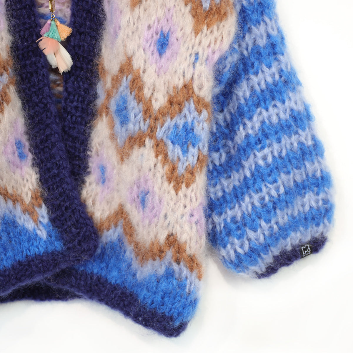 Strikkeoppskrift – Chunky Mohair-jakke Alpine Breeze nr.12 (ENG-DE-NL-ES-FR-IT-DA-SV-NO)