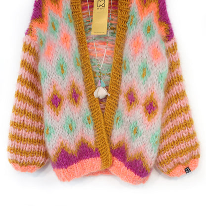 Strikkeoppskrift - Chunky Mohair-jakke Flora nr.12 (ENG-DE-NL-ES-FR-IT-DA-SV-NO)