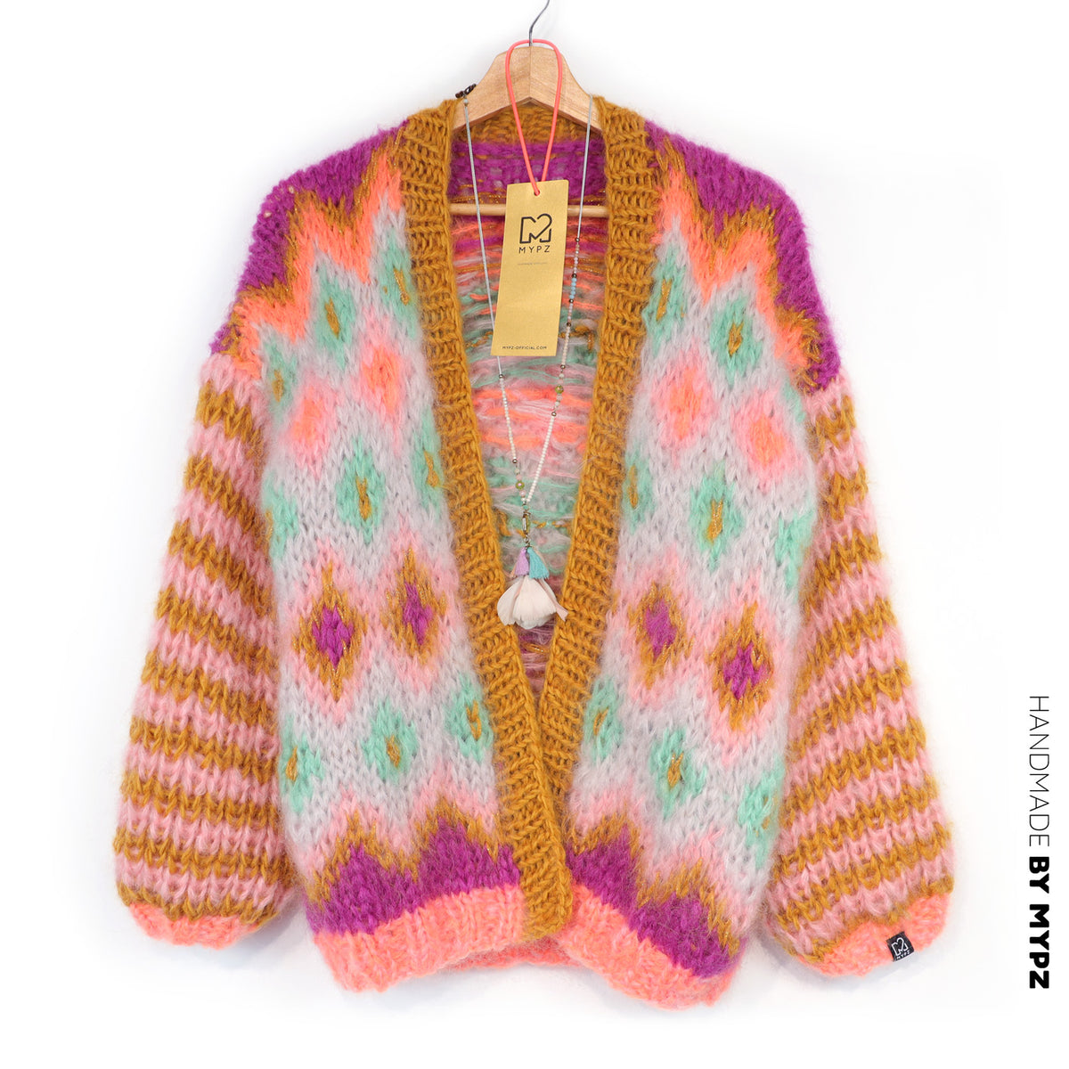 Strikkeoppskrift - Chunky Mohair-jakke Flora nr.12 (ENG-DE-NL-ES-FR-IT-DA-SV-NO)